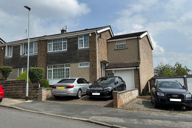 Semi-detached house for sale in Leaventhorpe Lane, Bradford