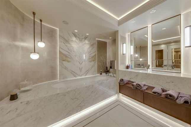 Master En-Suite