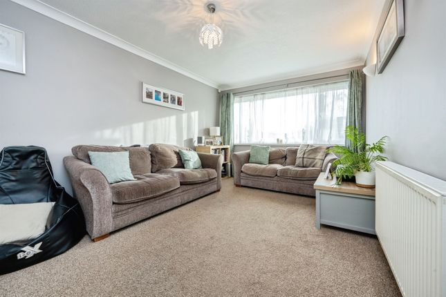 40, Camberton Road, Leighton Buzzard photo 4