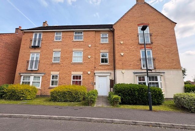 2-bed flat on 109, Derby, £900/mo