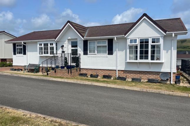 2-bed caravan on 44 Cauldron Farm Barn Park, Cauldron Barn Road, Swanage, £269,950