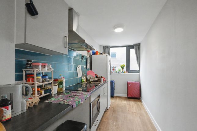 Apartment 202, Sheffield photo 5