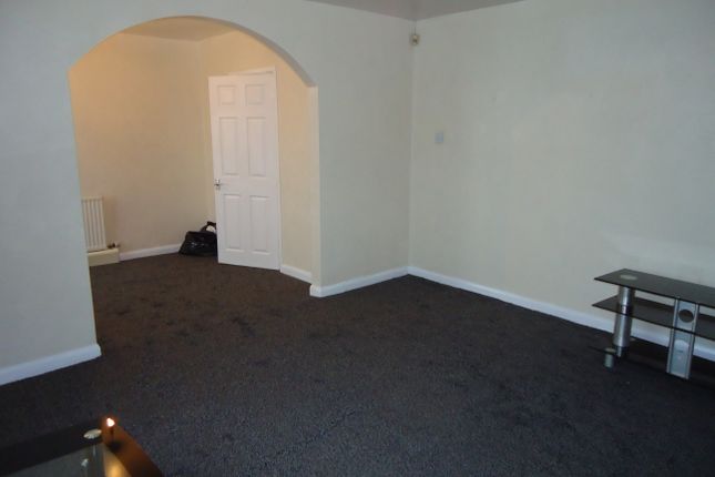 93, Old Run Road, Leeds photo 4