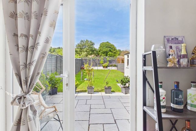 1, Crosscombe Drive, Bristol photo 3