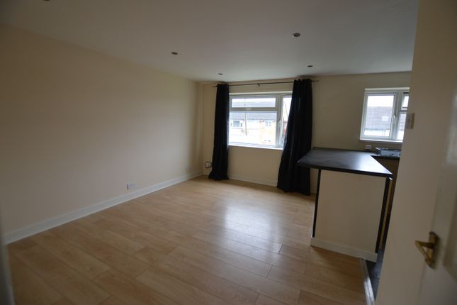 Maisonette for sale in Field View Close, Exhall, Coventry, West Midlands