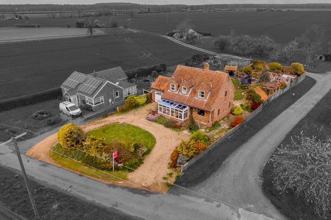 Railway Cottage, Fieldside, Boston photo 4