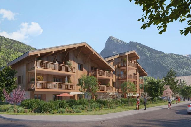 Thumbnail Apartment for sale in Rhône-Alpes, Haute-Savoie, Samoëns