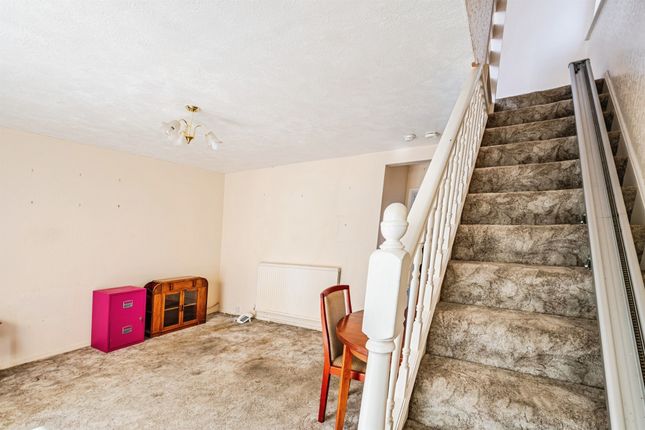 36, Barn Close, Seaford photo 4