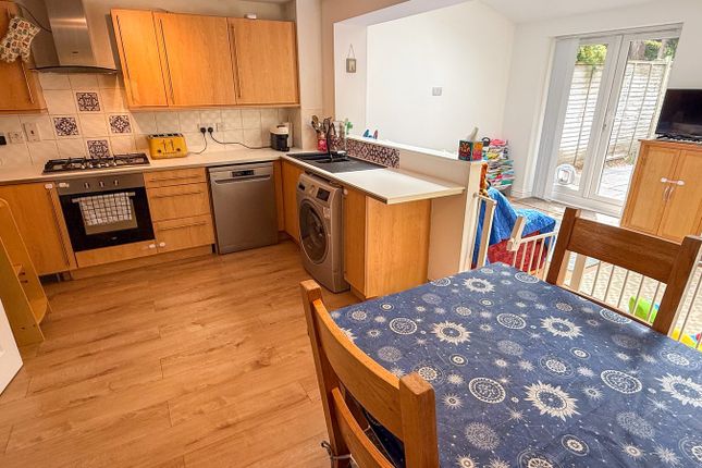 50, Mandarin Drive, Newbury photo 2