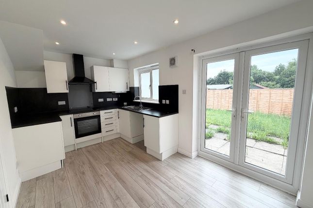 42, Honeycomb Avenue, Stockton-On-Tees photo 3