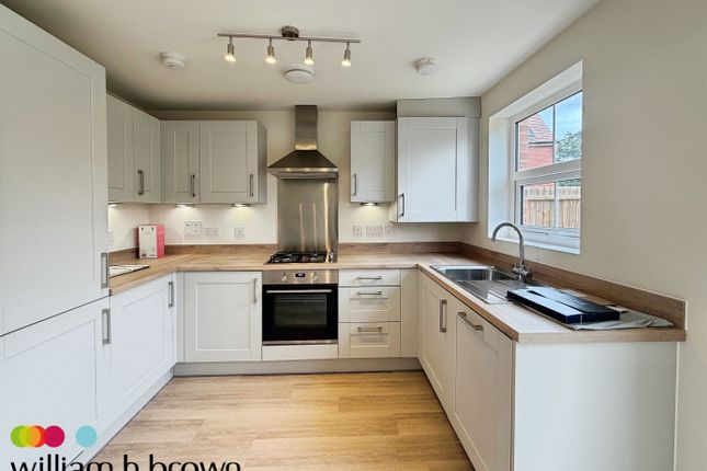 5, Fumitory Close, Ipswich photo 2