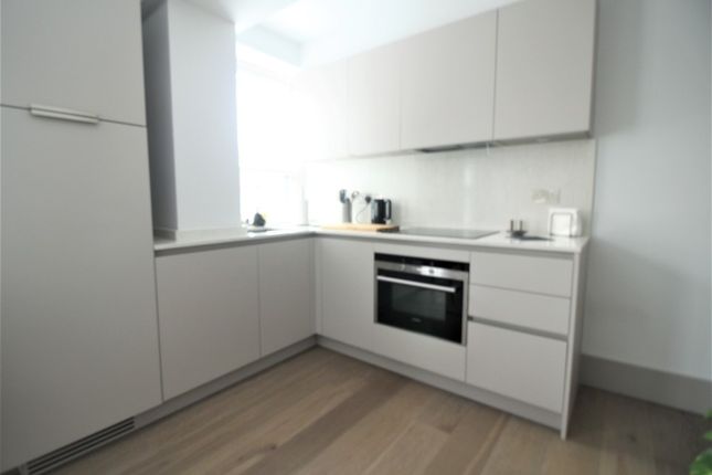 Flat 10, Abbeville Road, Abbeville Road, London photo 2