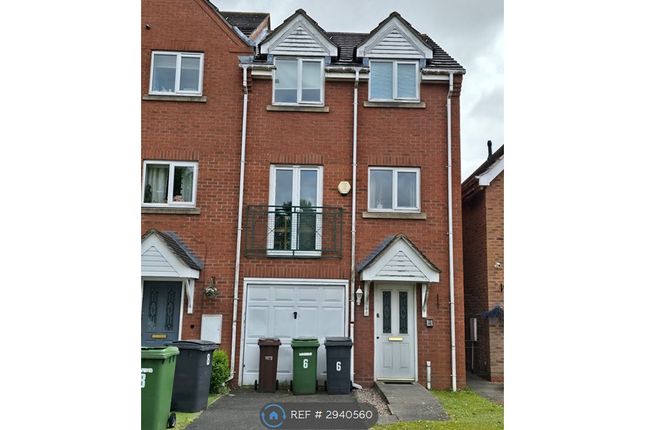 Bream Close, Bentley Bridge, Wolverhampton photo 2