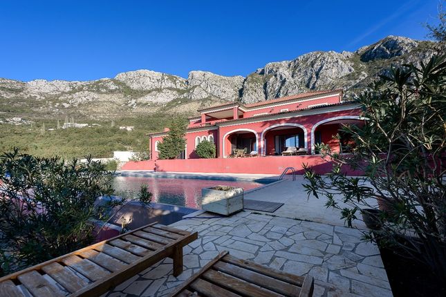 Thumbnail Property for sale in Stunning Villa, Blizikuce, Budva Riviera, Montenegro