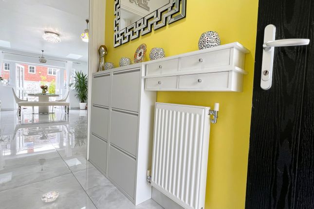 5, Edenbridge Road, Slough photo 4