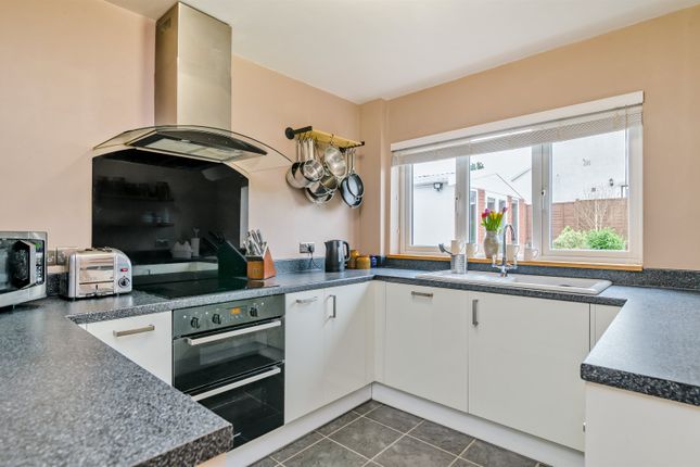 20, Fairfax View, Raglan, Usk photo 2