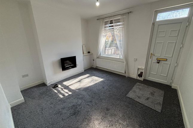 270, Doncaster Road, Barnsley photo 4