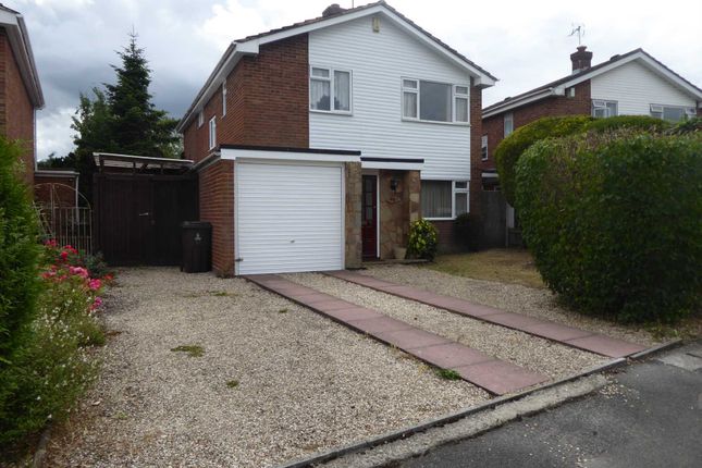 Thumbnail Property for sale in Hartsbourne Road, Earley