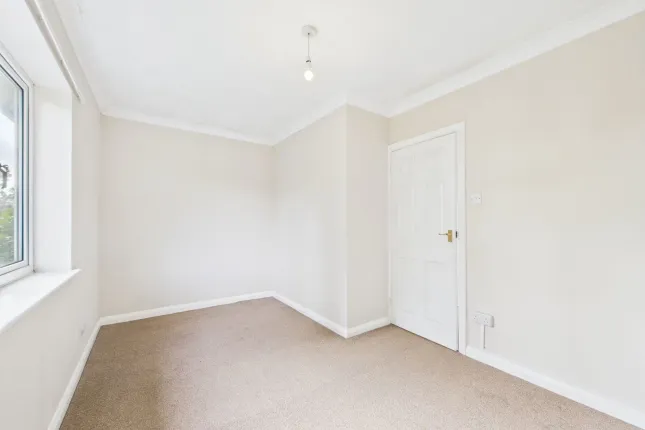 Annexe, 8A, Salvington Hill, Worthing photo 4