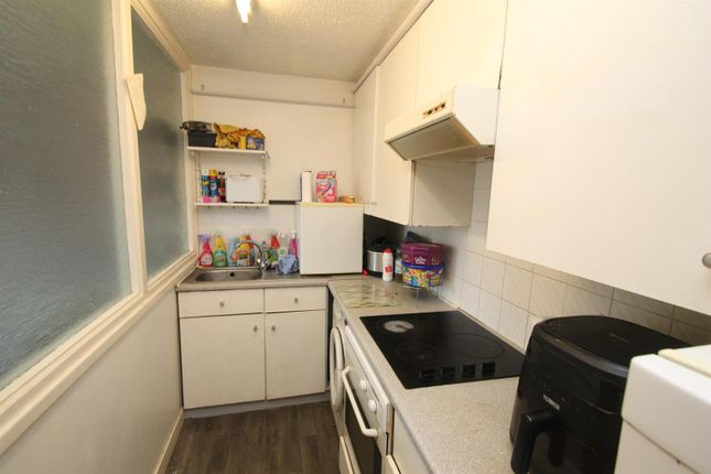 10 Neath Court, Northumberland Road, Maidstone photo 3