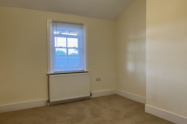 Flat 4, 61 Abbey Foregate, Shrewsbury photo 5