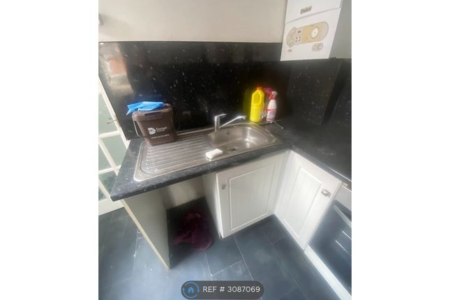Flat, Weymouth photo 3