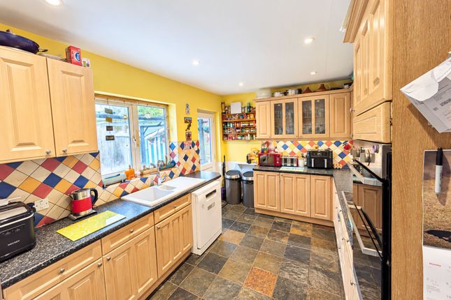 28 Southfield Drive, Leiston photo 2