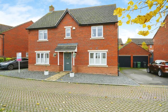 Thumbnail Detached house for sale in Ash Way, Didcot