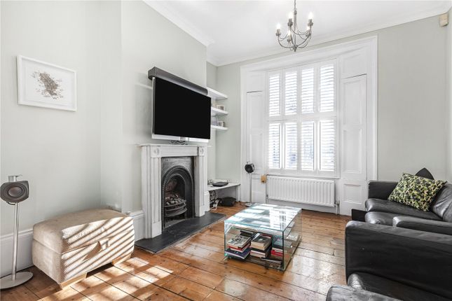 Terraced house for sale in Coombs Street, London