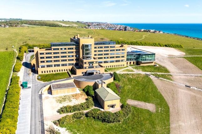 1-bed flat on The Cliffs, Greenways, Brighton, £440,000