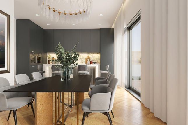 Flat for sale in Macaulay Road, London