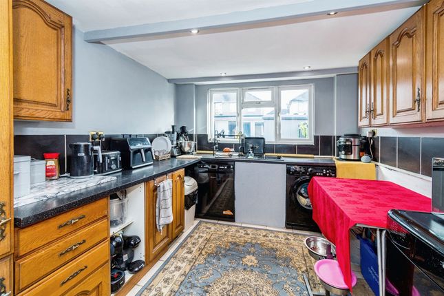Semi-detached house for sale in Brookside Avenue, Southampton
