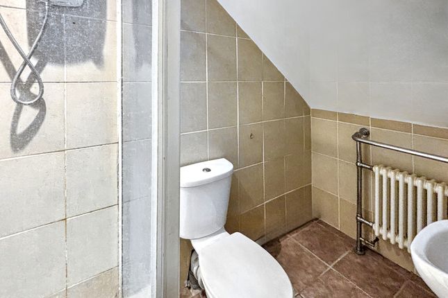 Flat 241, Bristol photo 4