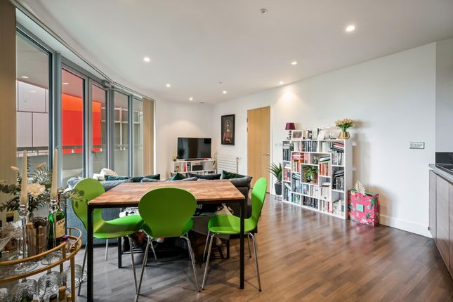 Flat 22 30, Barking Road, London photo 3