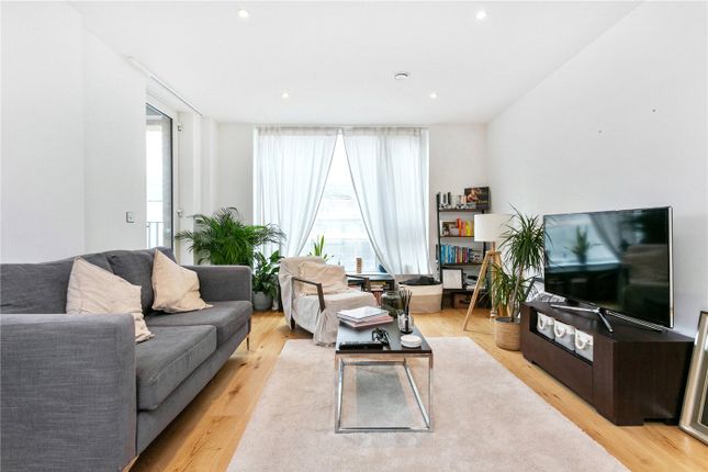 Thumbnail Flat for sale in Fusion Court, 51 Sclater Street, London