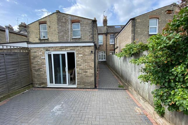 37, Rous Road, Newmarket photo 3