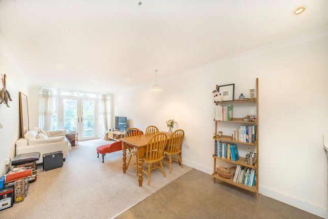 Flat 7, 138, Gordon Road, London photo 4