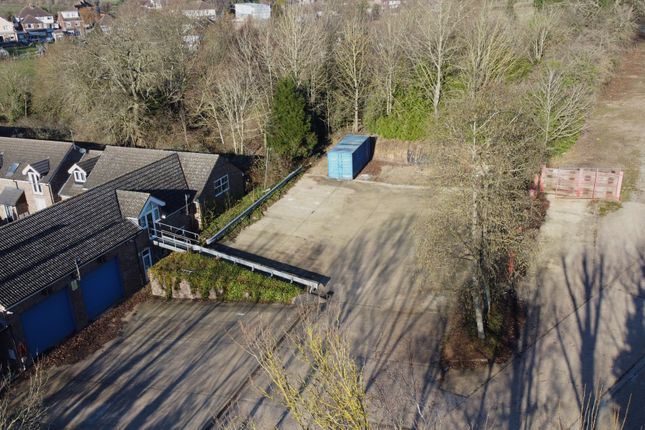 Thumbnail Land to let in Woodside Road, Luton