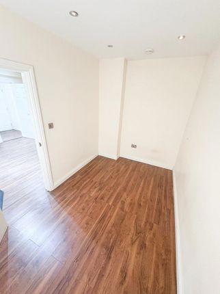 Flat 2, Aneeka Court, Bedford photo 3