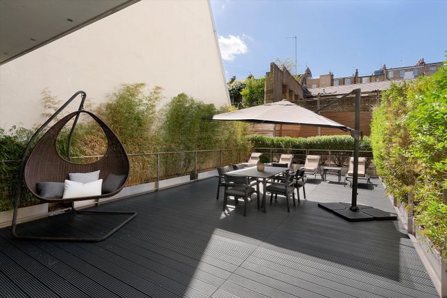Flat for sale in Chesham Place, Belgravia, London