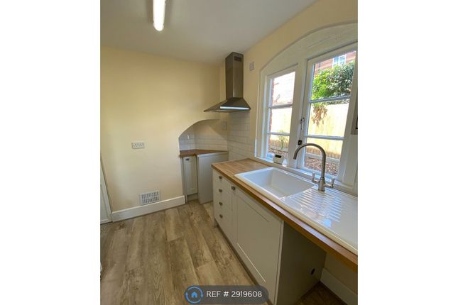 Crookbarrow Cottage, Whittington, Worcester photo 2