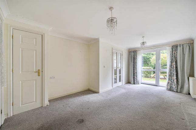 8 Culliford Court, Culliford Road North, Dorchester photo 4