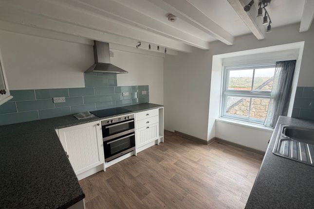 Flat 2, Penzance photo 2