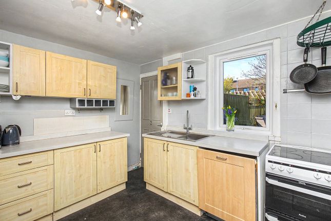 7, Durham Terrace, Leven photo 4
