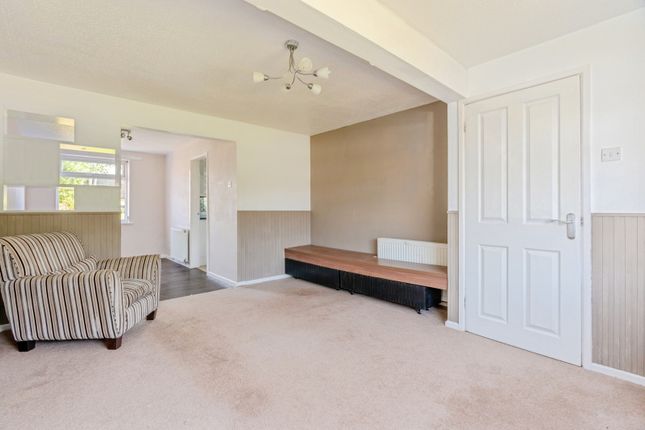 18, Tiverton Drive, Burnley photo 3