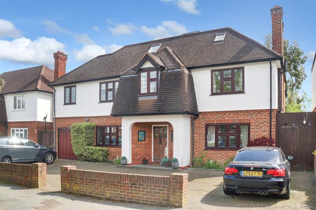 Thumbnail Detached house for sale in Chesterfield Drive, Esher