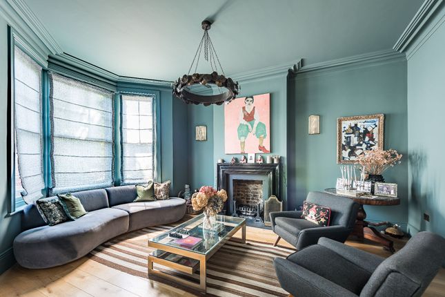 29 Okehampton Road, London photo 2