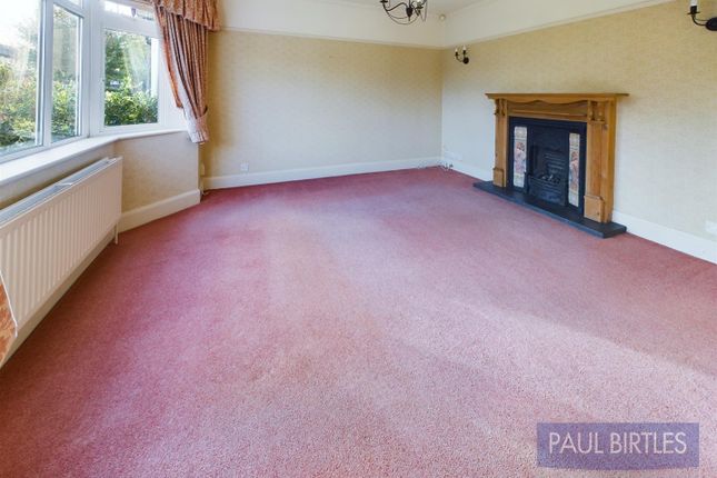 52, Green Drive, Timperley photo 3