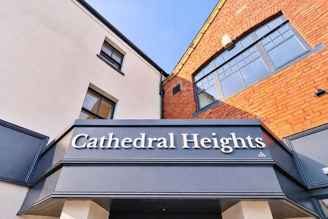 Apt 4, Cathedral Heights, Newport photo 2