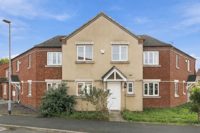 11, Tom Stimpson Way, Sutton-in-ashfield photo 2